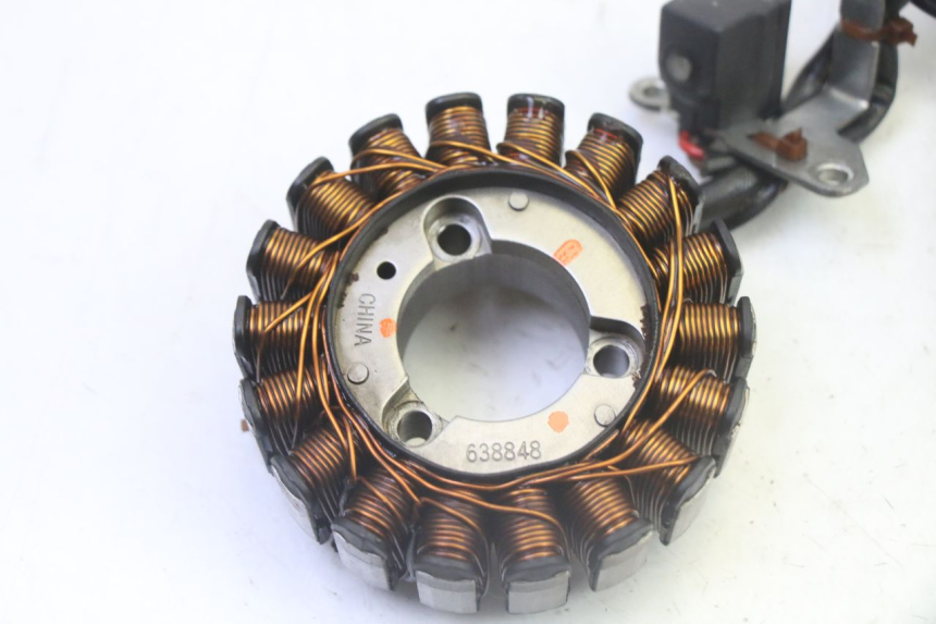photo de STATOR PIAGGIO MP3 LT 300 (2010 - 2016) - Détail de la pièce