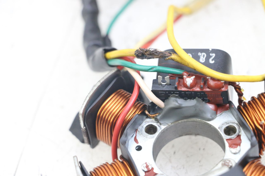 photo de STATOR RIEJU MRT 50 (2018 - 2021) - Détail de la pièce