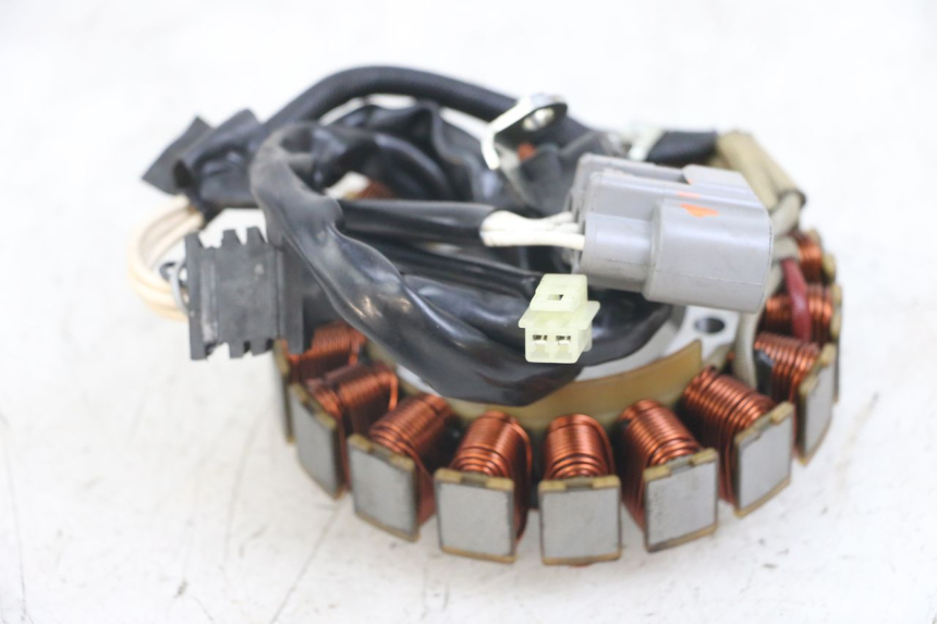 photo de STATOR YAMAHA MT-07 MT07 ABS 700 (2014 - 2017) - Gros plan technique