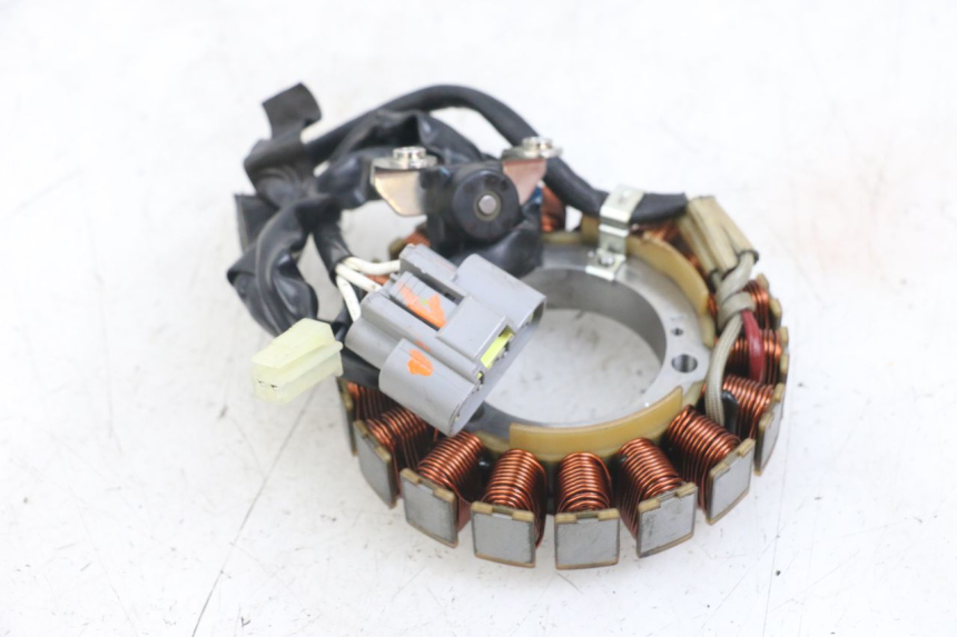 photo de STATOR YAMAHA MT-07 MT07 ABS 700 (2014 - 2017) - État de surface