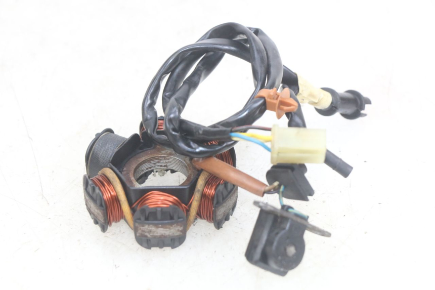 photo de STATOR PEUGEOT SPEEDFIGHT LC 50 (1996 - 2002) - Détail de la pièce