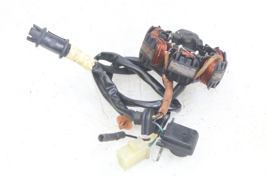 photo de STATOR PEUGEOT SPEEDFIGHT LC 50 (1996 - 2002) - Vue d’ensemble