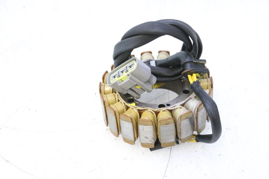 photo de STATOR CAN-AM SPYDER RS 1000 (2008 - 2012) - Gros plan technique