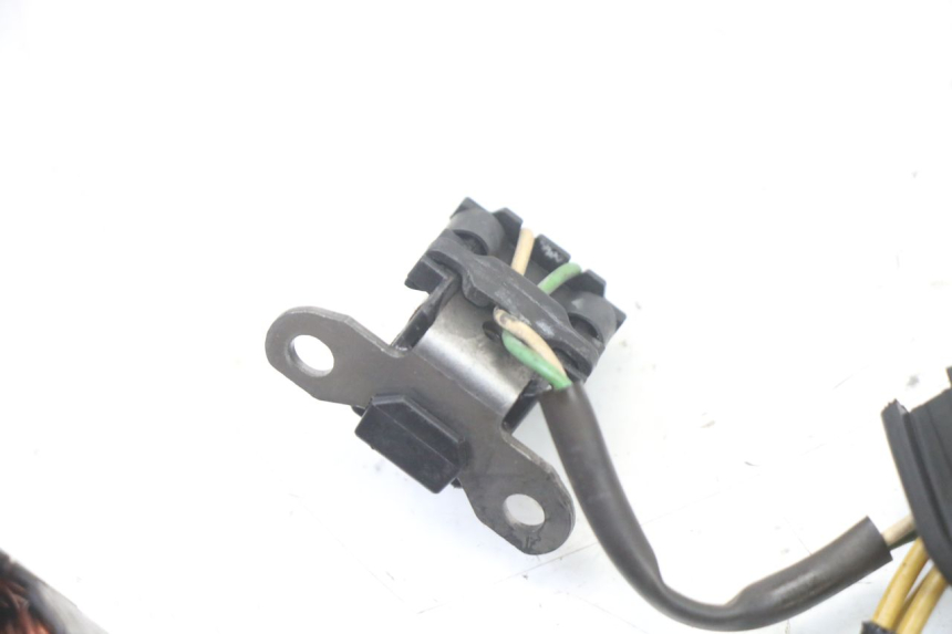 photo de STATOR SUZUKI BURGMAN 125 (2015 - 2017) - Vue d’ensemble