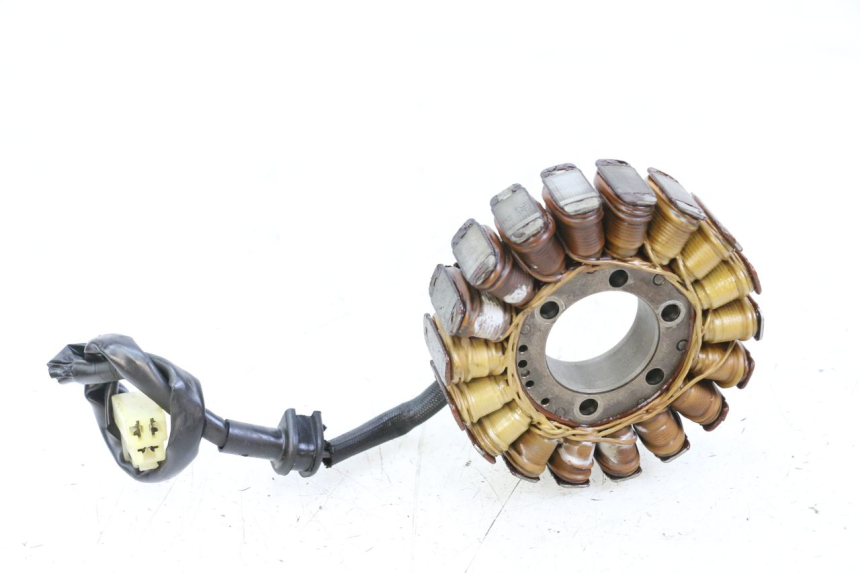 photo de STATOR SUZUKI GSR 750 (2011 - 2017) - Vue d’ensemble