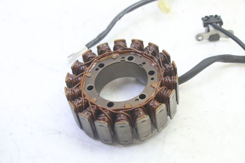 photo de STATOR YAMAHA TDM ABS 900 (2002 - 2014) - Détail de la pièce