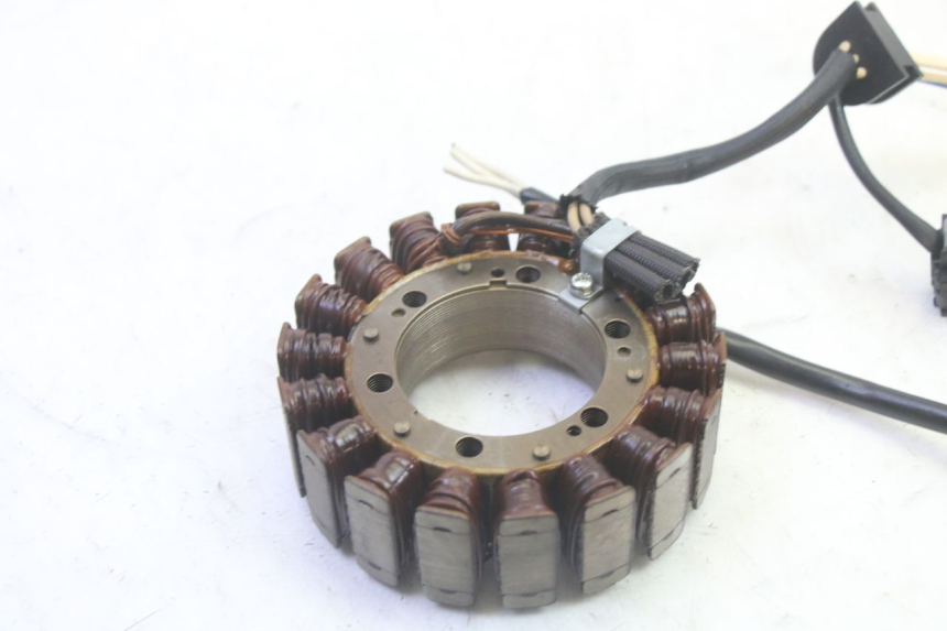 photo de STATOR YAMAHA TDM ABS 900 (2002 - 2014) - Autre angle de vue