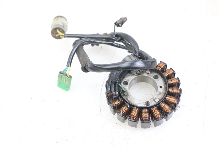 photo de STATOR HONDA TRX 300 (1988 - 2000) - Autre angle de vue