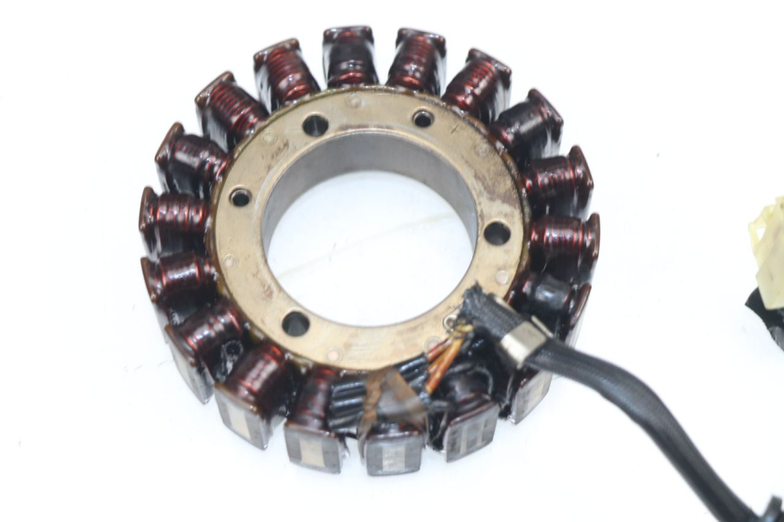 photo de STATOR HONDA VTR F FIRESTORM 1000 (1997 - 2001) - Détail de la pièce