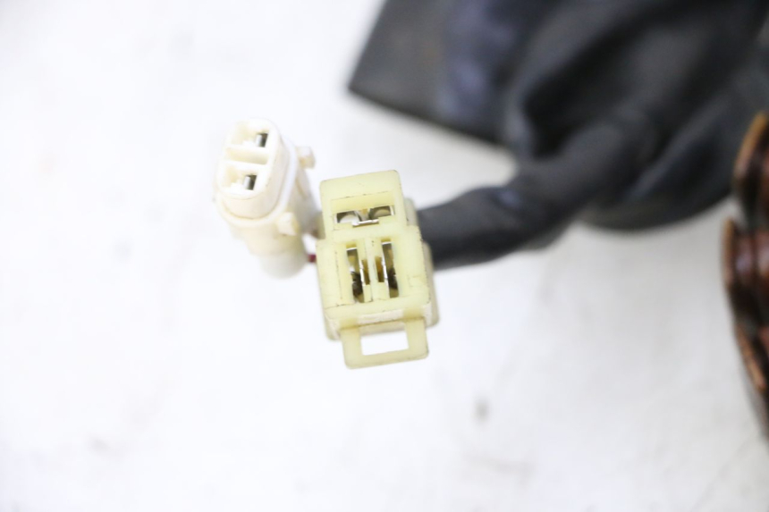 photo de STATOR YAMAHA X-MAX XMAX 125 (2010 - 2013) - Zoom composants