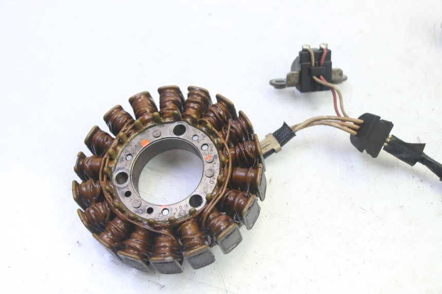 photo de STATOR YAMAHA X-MAX XMAX 125 (2010 - 2013) - Autre angle de vue