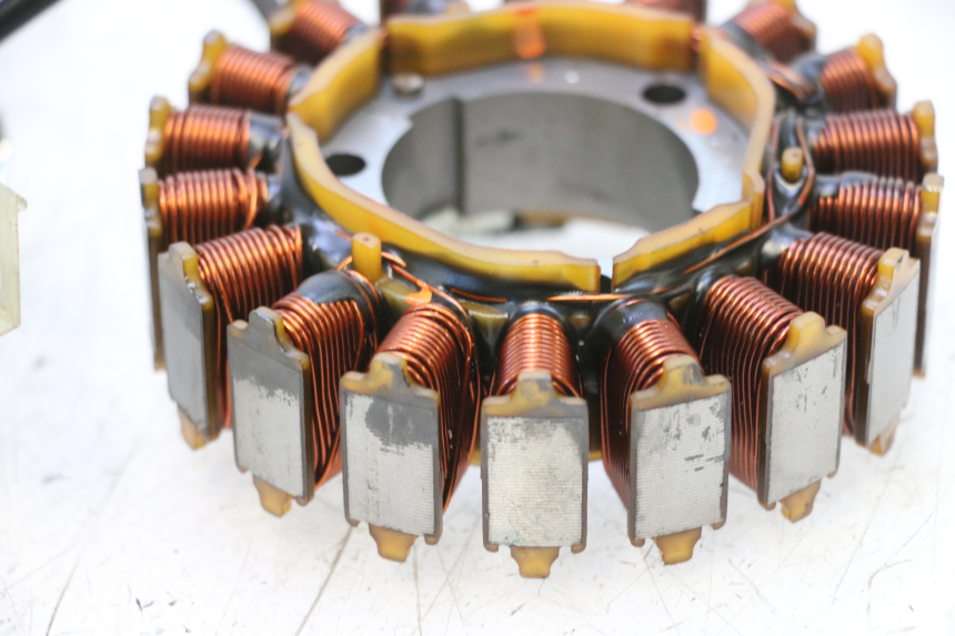 photo de STATOR YAMAHA XP T-MAX TMAX ABS 530 (2012 - 2015) - Zoom état d’usage