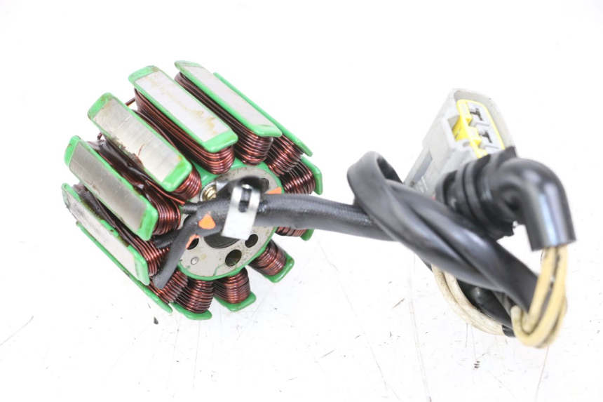 photo de STATOR YAMAHA FZ1 FAZER 1000 (2007 - 2009) - Autre angle de vue