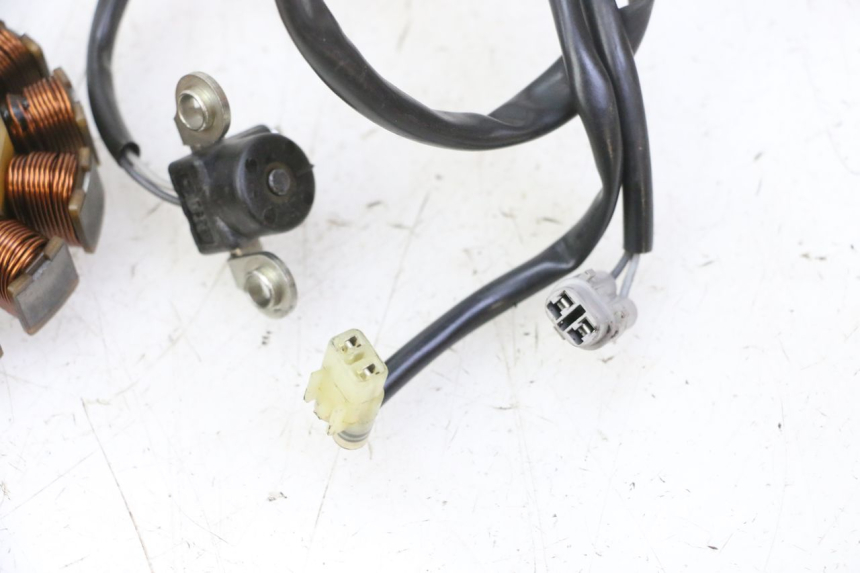 photo de STATOR YAMAHA YZ-F YZF 250 (2014 - 2018) - Gros plan technique