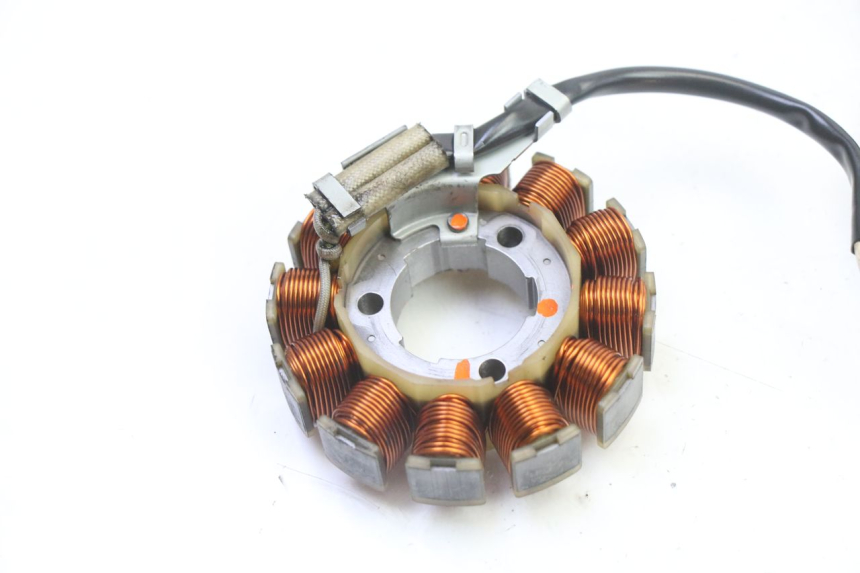 photo de STATOR YAMAHA YZF YZ-F 450 (2014 - 2016) - Détail de la pièce