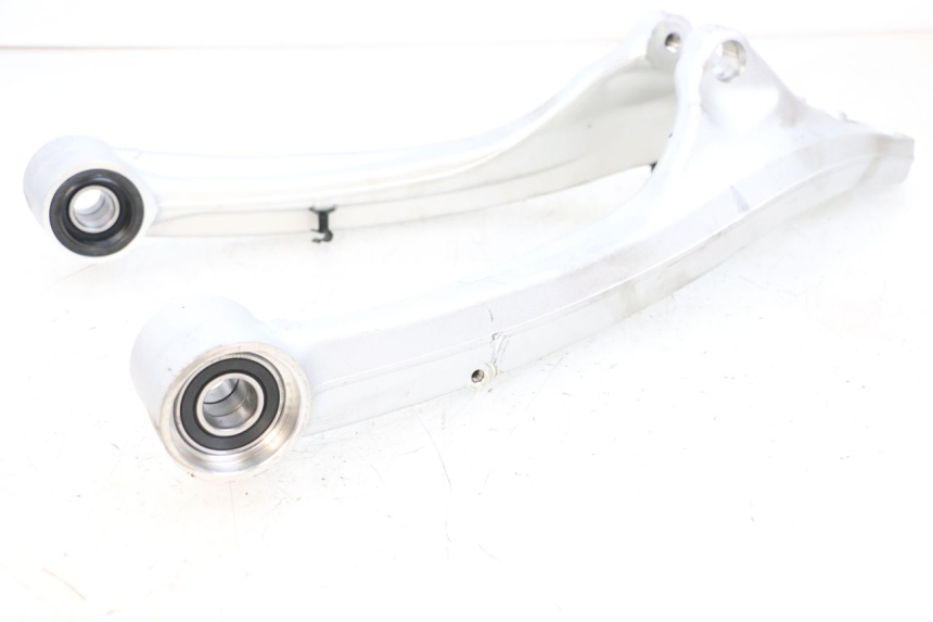 photo de SUPPORT AMORTISSEUR BMW R GS 1250 (2021 - 2024) - Marquages et références