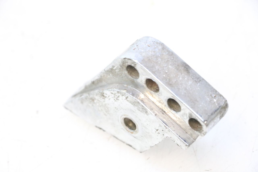 photo de SUPPORT AMORTISSEUR PEUGEOT TREKKER 50 (1995 - 2004) - Gros plan technique