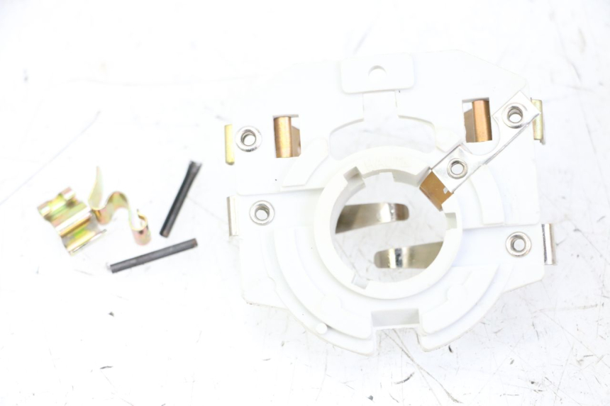 photo de SUPPORT AMPOULE SUZUKI CP 80 (1985 - 1996) - Vue principale