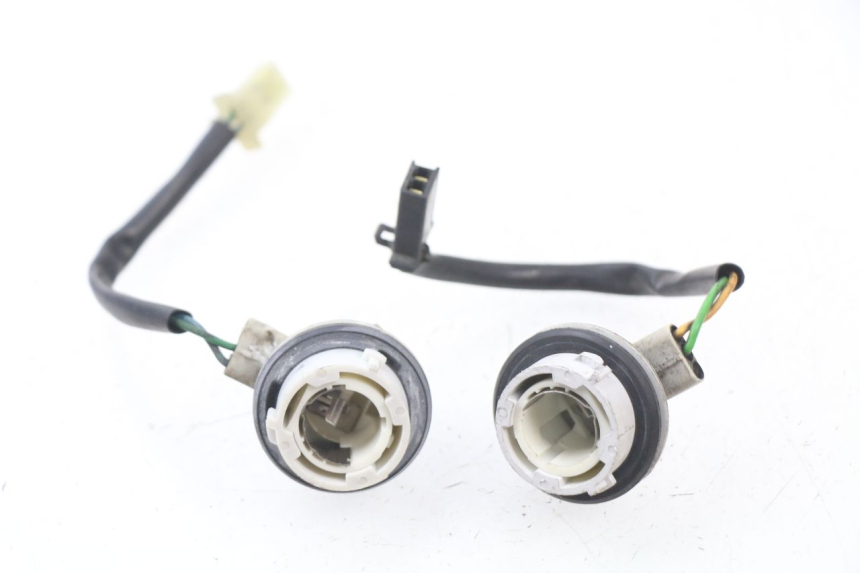 photo de SUPPORT AMPOULE HONDA FES PANTHEON 125 (2003 - 2007) - Détail de la pièce