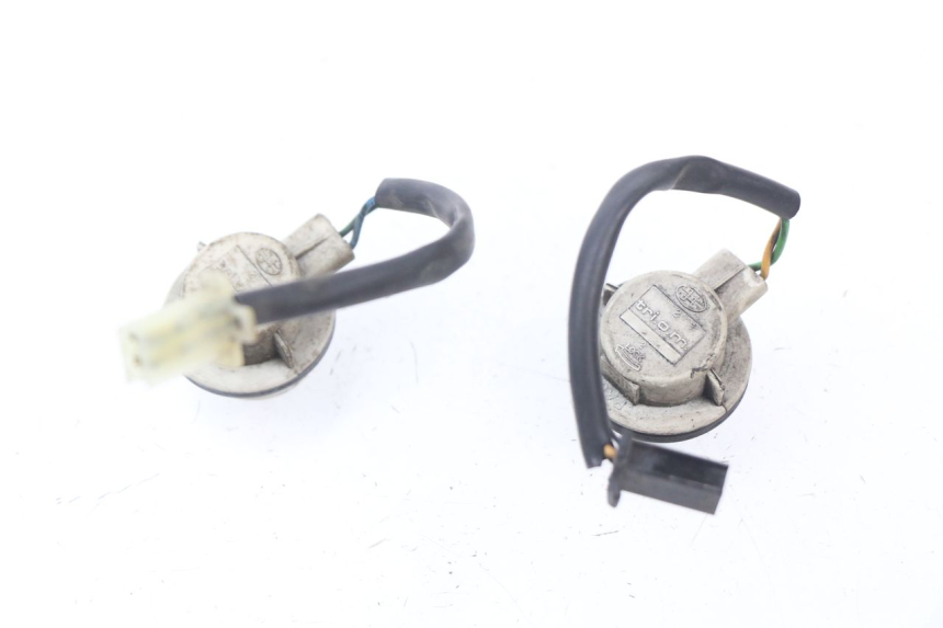 photo de SUPPORT AMPOULE HONDA FES PANTHEON 125 (2003 - 2007) - Zoom état d’usage