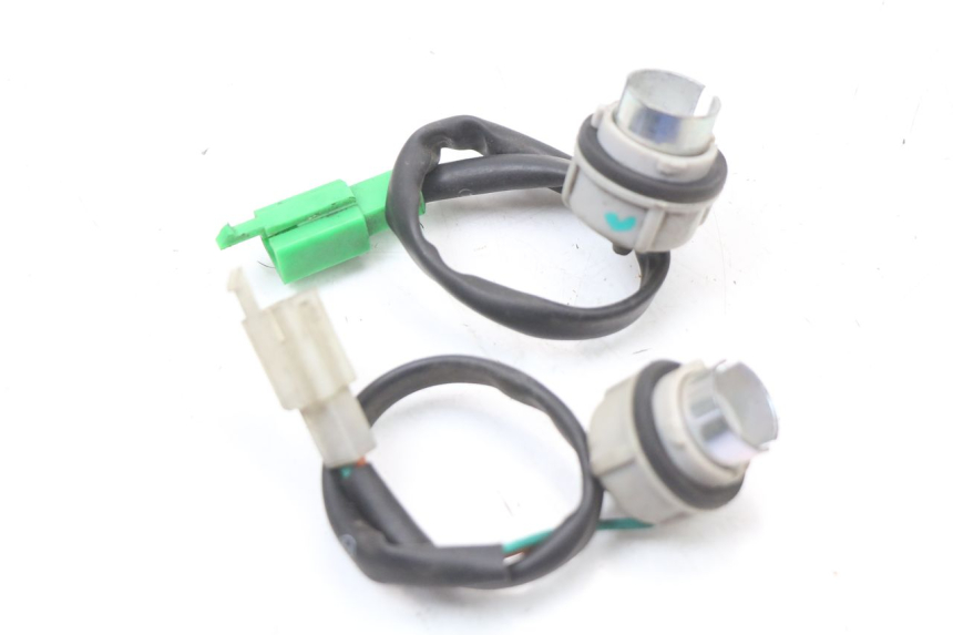 photo de SUPPORT AMPOULE PEUGEOT KISBEE 4T 50 (2018 - 2022) - Détail de la pièce