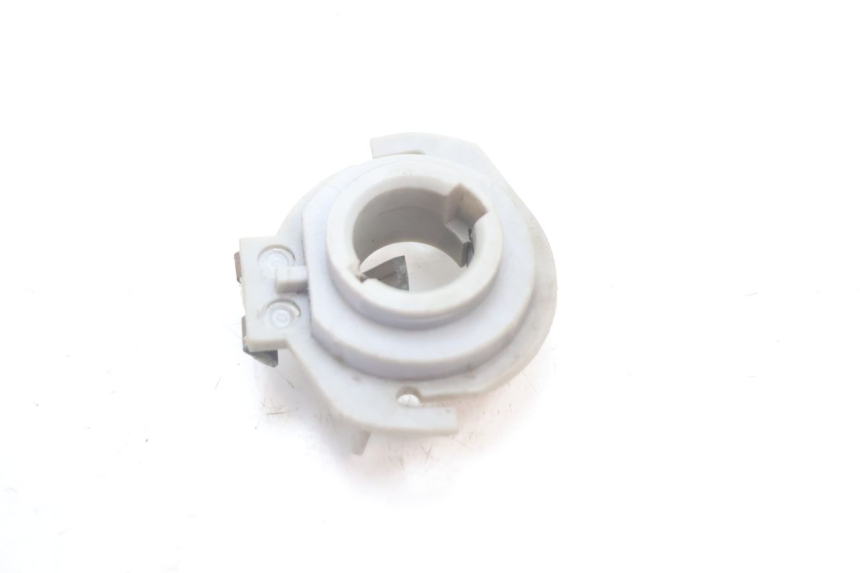 photo de SUPPORT AMPOULE MBK NITRO 50 (2004 - 2008) - Zoom état d’usage