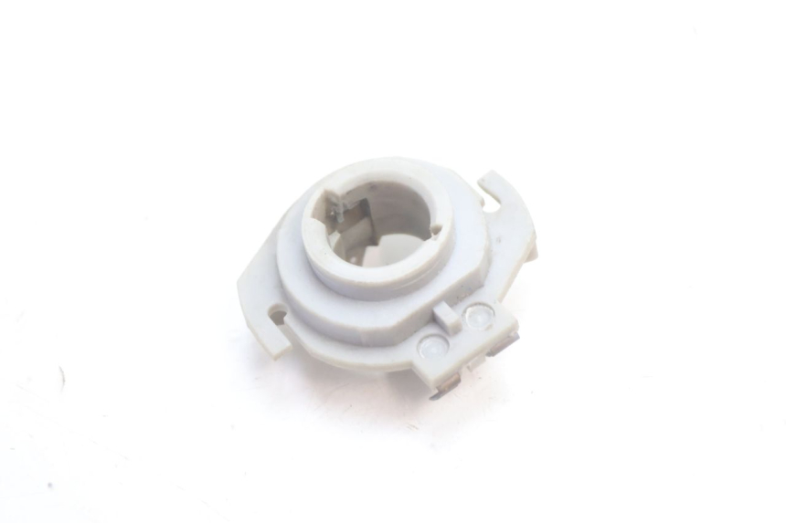 photo de SUPPORT AMPOULE MBK NITRO 50 (2004 - 2008) - Autre angle de vue