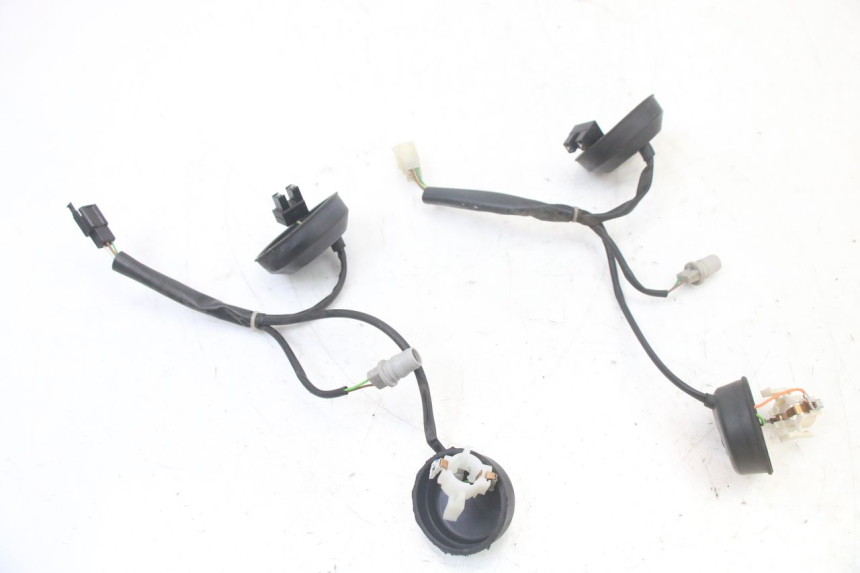 photo de SUPPORT AMPOULE PEUGEOT SATELIS COMPRESSOR K15 125 (2006 - 2009) - Vue principale