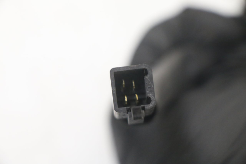 photo de SUPPORT AMPOULE PEUGEOT SATELIS COMPRESSOR K15 125 (2006 - 2009) - Autre angle de vue