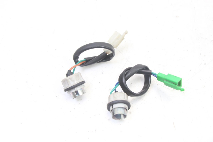 photo de SUPPORT AMPOULE PEUGEOT STREETZONE I 2T 50 (2018 - 2020) - Zoom état d’usage