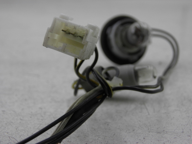 photo de SUPPORT AMPOULE PIAGGIO X8 125 (2004 - 2007) - Détail de la pièce