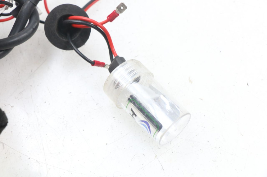 photo de SUPPORT AMPOULE DAELIM S2 125 (2006 - 2007) - Zoom état d’usage