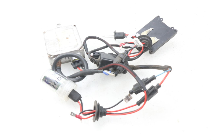 photo de SUPPORT AMPOULE DAELIM S2 125 (2006 - 2007) - Autre angle de vue