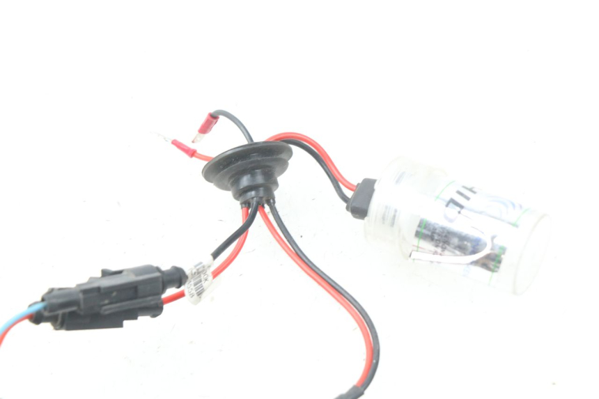 photo de SUPPORT AMPOULE DAELIM S2 125 (2006 - 2007) - Points de fixation