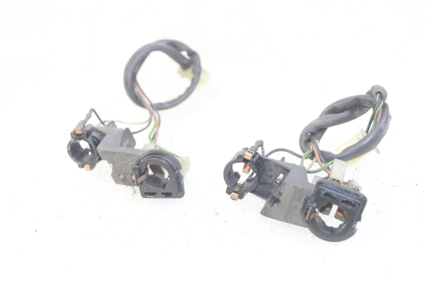 photo de SUPPORT AMPOULE YAMAHA XMAX X-MAX 125 (2006 - 2009) - Vue principale