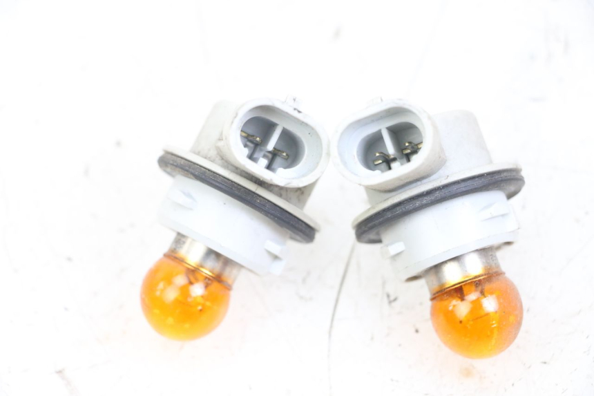 photo de SUPPORT AMPOULE PIAGGIO X10 125 (2012 - 2017) - Zoom état d’usage