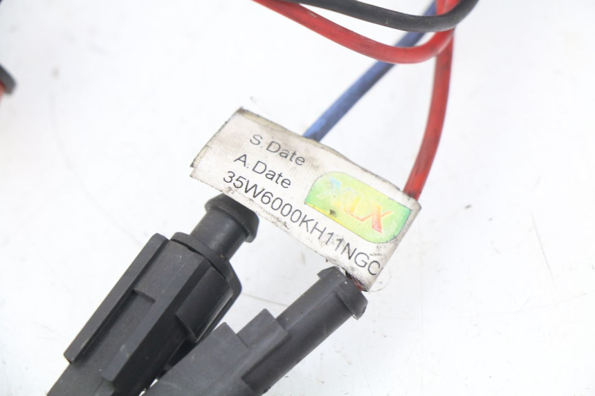 photo de SUPPORT AMPOULE YAMAHA XP T-MAX TMAX ABS 530 (2012 - 2015) - Détail de la pièce