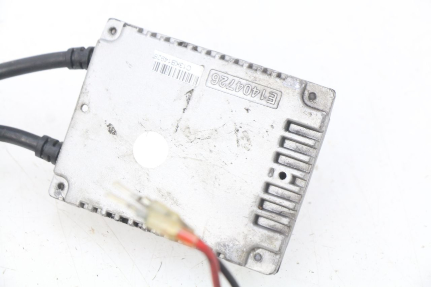 photo de SUPPORT AMPOULE YAMAHA XP T-MAX TMAX ABS 530 (2012 - 2015) - Autre angle de vue