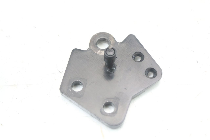 photo de SUPPORT BEQUILLE HUSQVARNA SVARTPILEN 401 (2018 - 2023) - Détail de la pièce