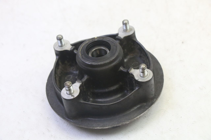 photo de SUPPORT COURONNE HONDA CBF 125 (2009 - 2015) - Vue principale