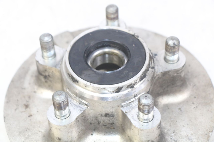 photo de SUPPORT COURONNE HONDA CBR F SC25 1000 (1989 - 1992) - Autre angle de vue