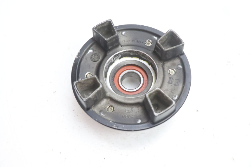 photo de SUPPORT COURONNE KAWASAKI ER-6 ER6 N 650 (2005 - 2009) - Gros plan technique