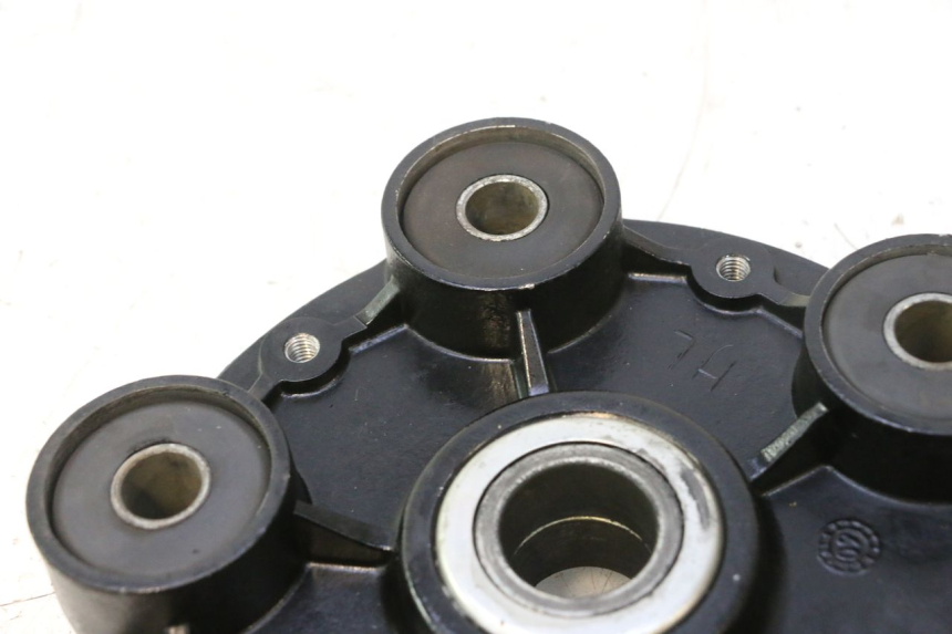 photo de SUPPORT COURONNE GILERA GP 800 (2007 - 2013) - Autre angle de vue