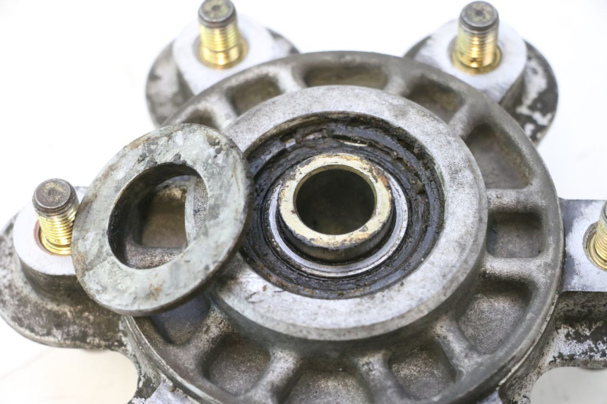 photo de SUPPORT COURONNE DUCATI SS IE DS CARENEE 1000 (2002 - 2006) - Zoom état d’usage