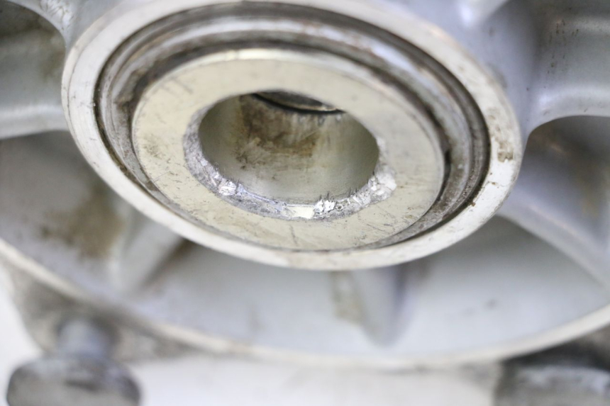 photo de SUPPORT COURONNE KTM SUPERENDURO R 950 (2005 - 2009) - Détail de la pièce