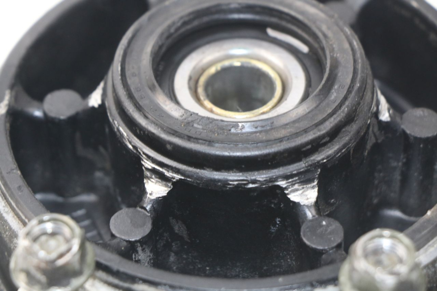 photo de SUPPORT COURONNE YAMAHA XJ600 XJ DIVERSION 600 (1992 - 1997) - Points de fixation