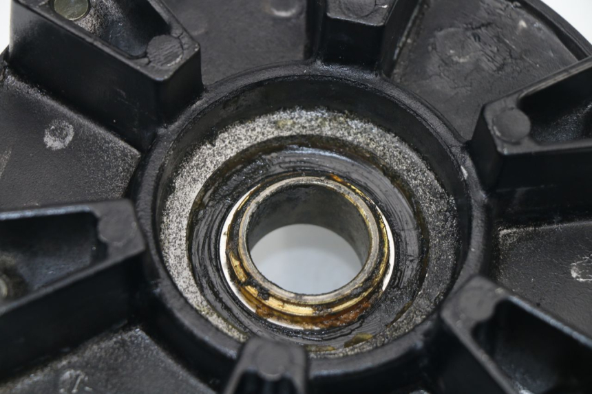 photo de SUPPORT COURONNE YAMAHA XJR 1300 (1998 - 2002) - Détail de la pièce