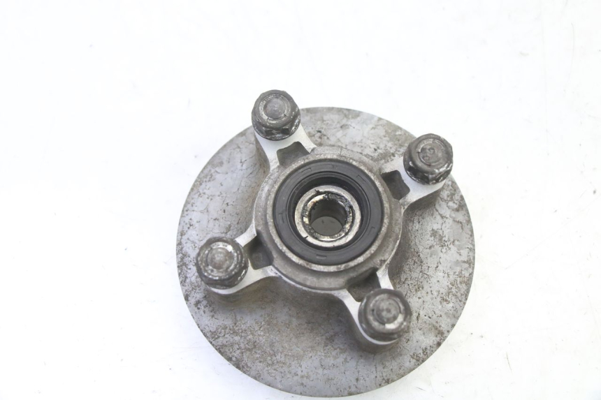 photo de SUPPORT COURONNE HONDA XLV VARADERO 125 (2000 - 2006) - Détail de la pièce