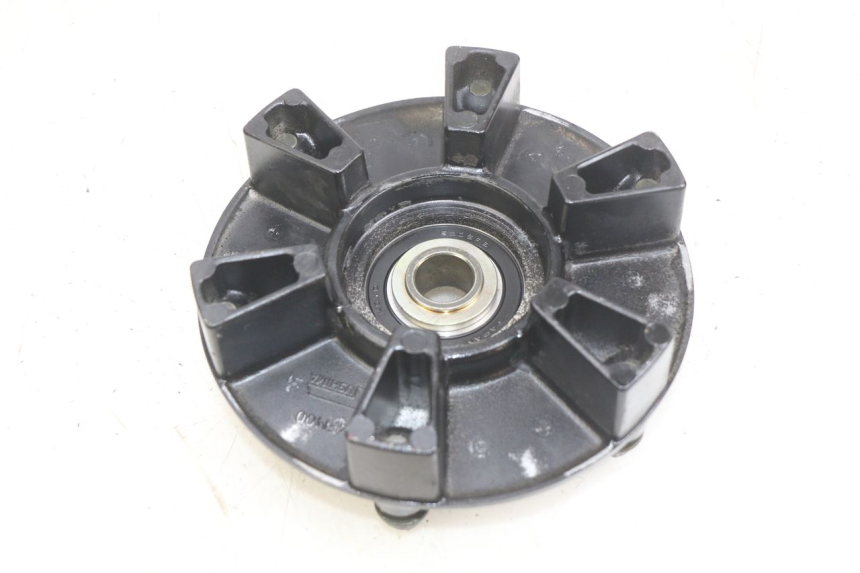 photo de SUPPORT COURONNE YAMAHA YZF R THUNDERCAT 600 (1996 - 2003) - Détail de la pièce