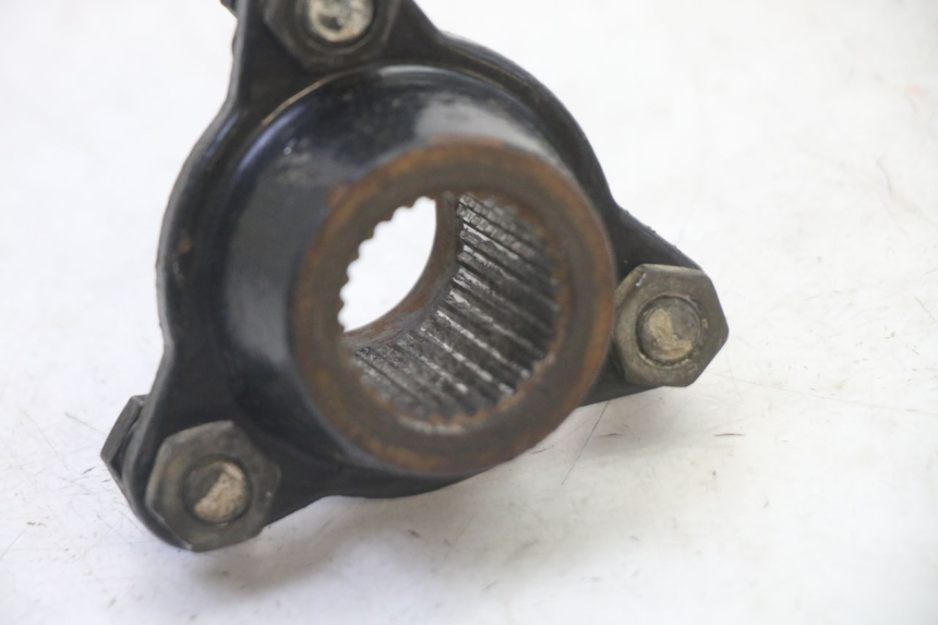 photo de SUPPORT DISQUE FREIN HYTRACK S 150 (2003 - 2011) - Autre angle de vue